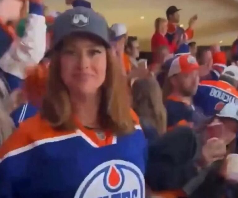 Oilers Chick