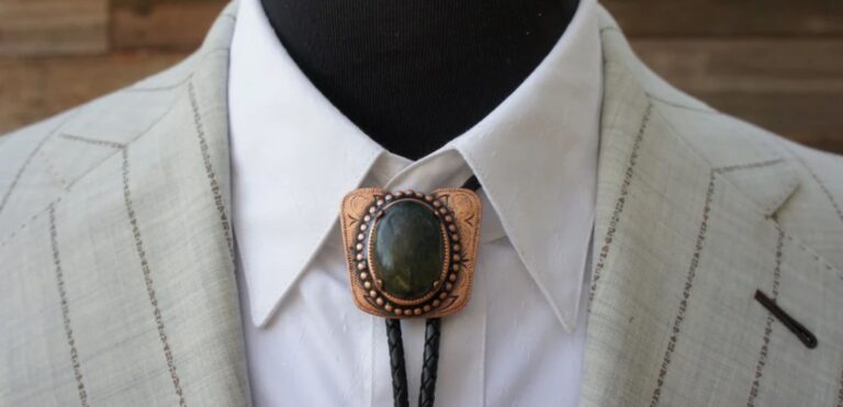 How to Wear a Bolo Tie